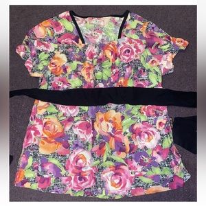 Koi Black Pink Orange Green Floral Scrub Too Small tie back.